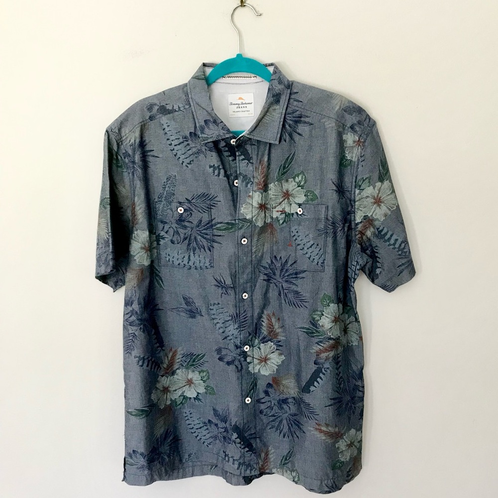Tommy Bahama Jeans  Blue Floral Short-Sleeve Camp Shirt